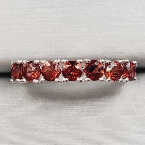 Round Genuine Garnet 925 Sterling Silver Band Ring